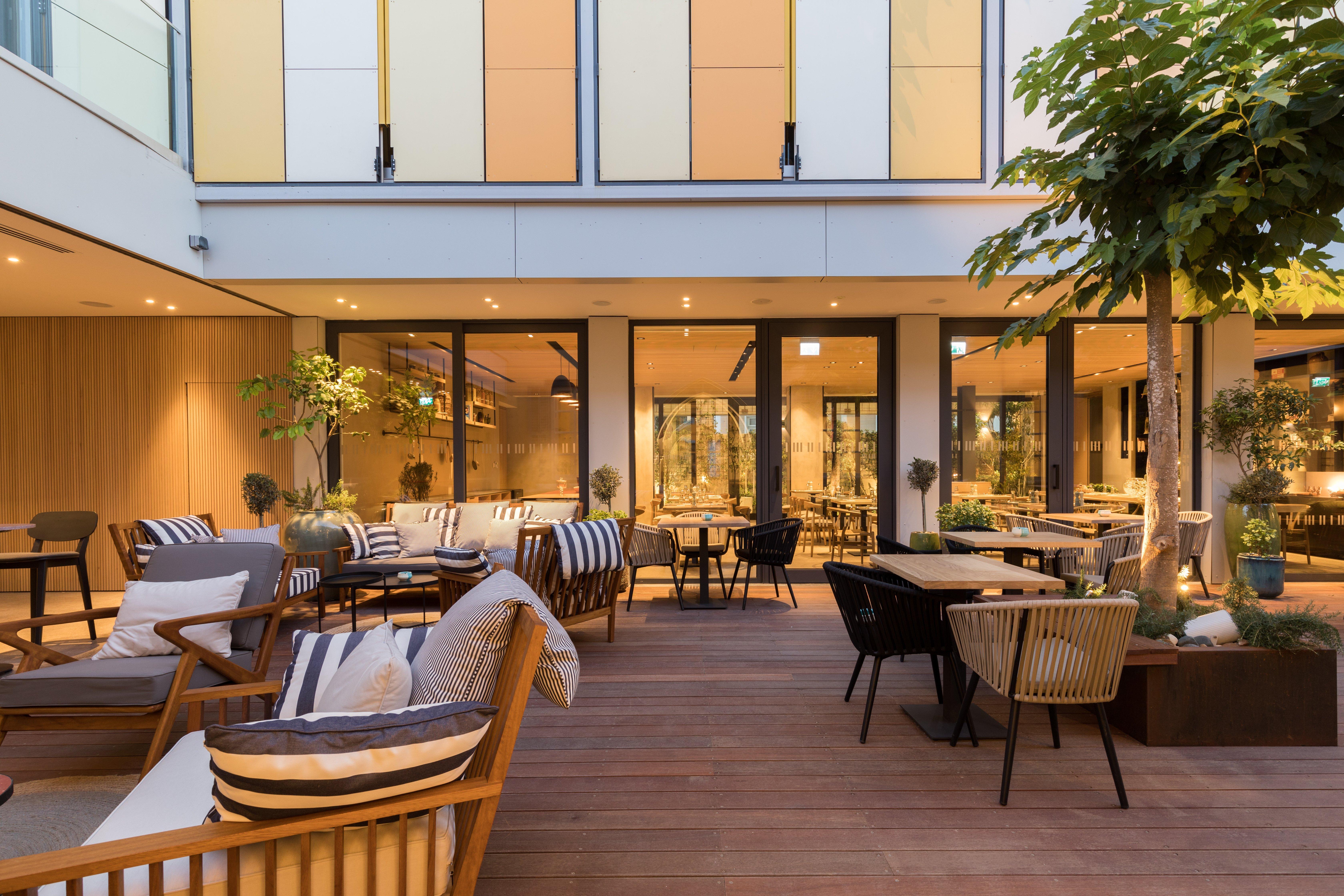 Hotel Indigo Larnaca By Ihg-Adults Only מראה חיצוני תמונה
