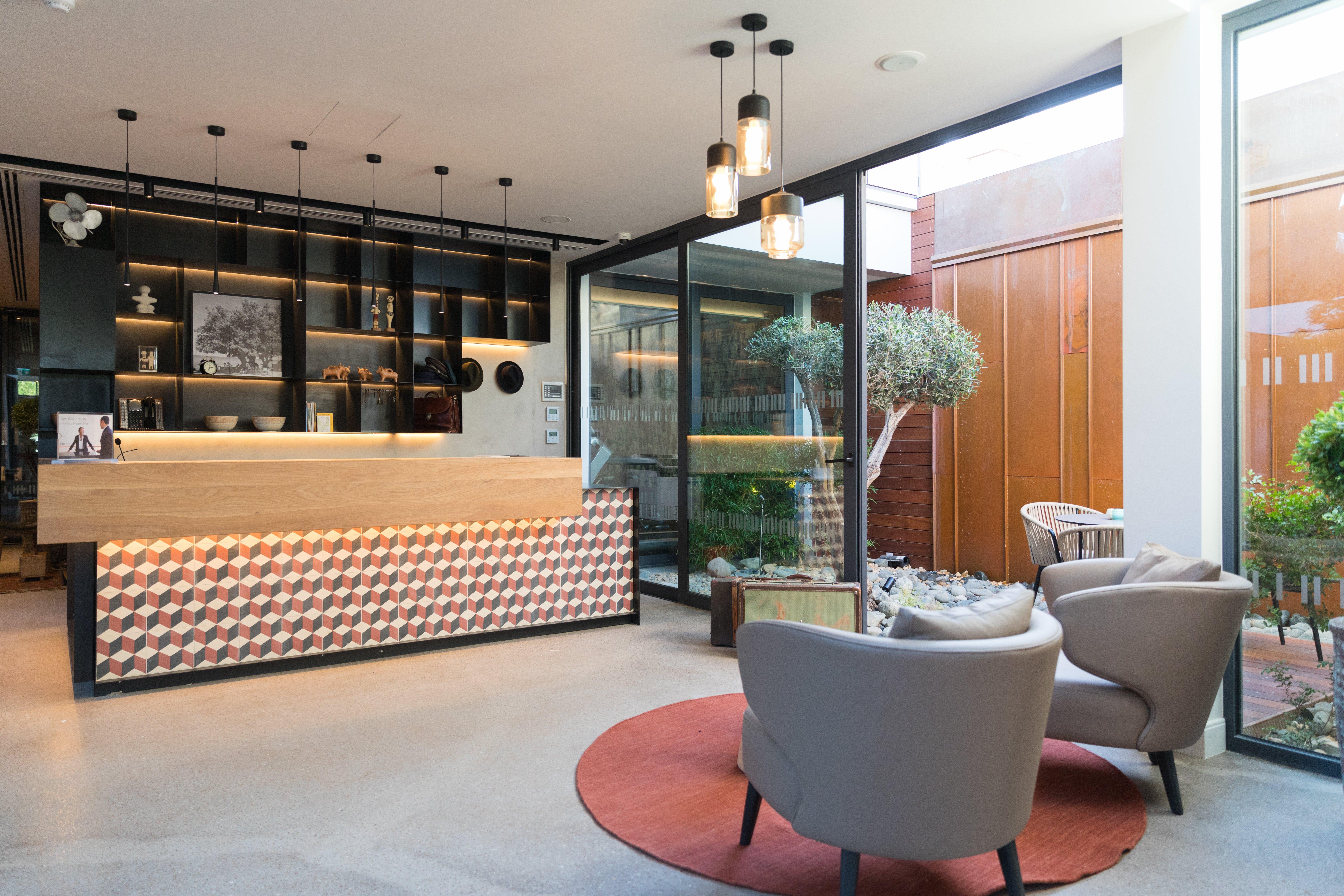 Hotel Indigo Larnaca By Ihg-Adults Only מראה חיצוני תמונה